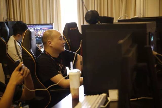 挑战心魔 Aleksib能否赢下自己第一个世界大赛BO5胜利？